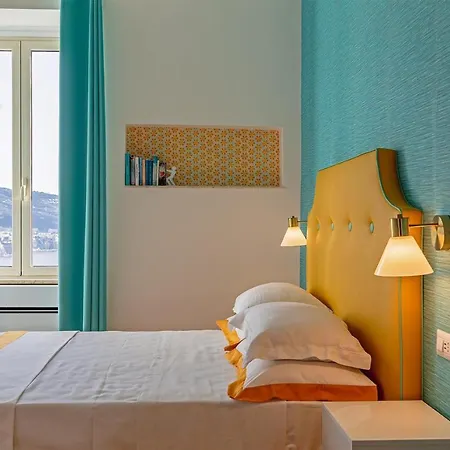 Bella Vista House-sorrento Coast - Free Parking-solarium 아파트